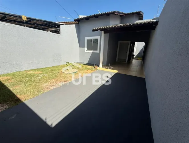 Casa à venda 2 quartos (1 suíte)  90m²  Bairro São Francisco  Senador Canedo