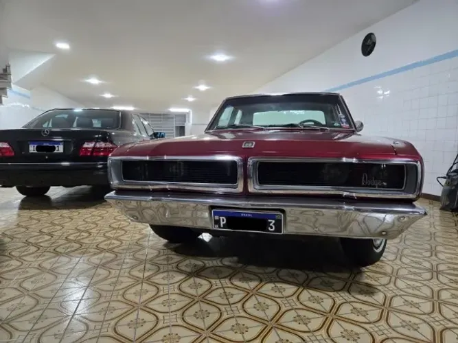 Dodge Dart Sedan Luxo 1975