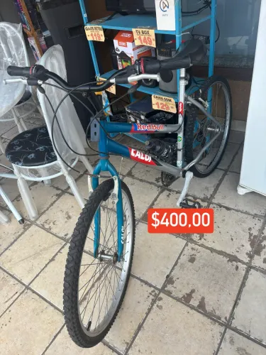 Bicicleta caloi com marcha