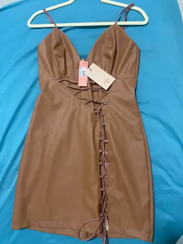 Vestido Novo nunca usado ( tamanho M)