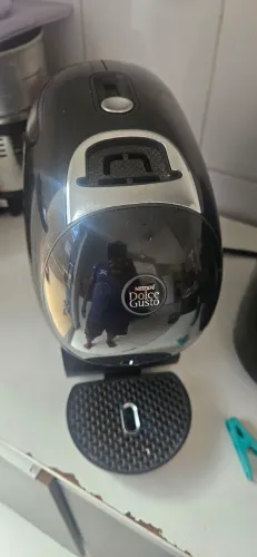 NESCAFÉ Cafeteira Dolce Gusto Neo