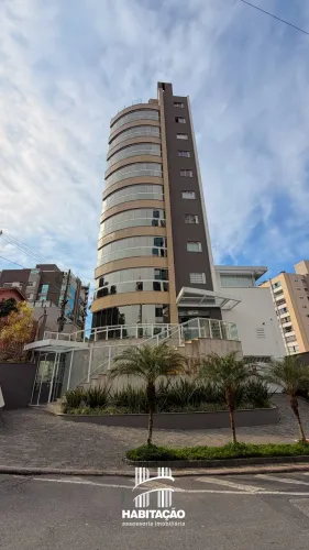 Apartamento 3 suítes | 208 m² privativos | 3 vagas