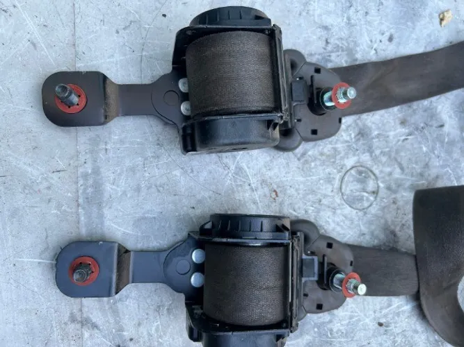 jogo de cintos seguranças hyundai hr 2,5/16v original