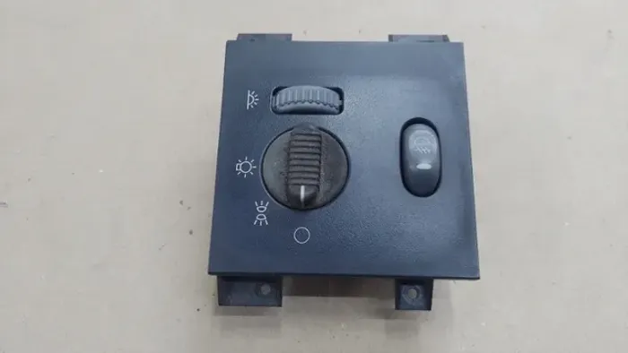 Botão Farol S10 Blazer
