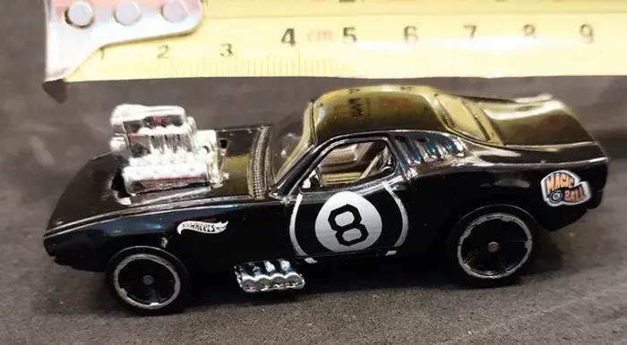 Miniatura Hot Wheels escala 1:64<br>Rodgers Dodger - GTD11