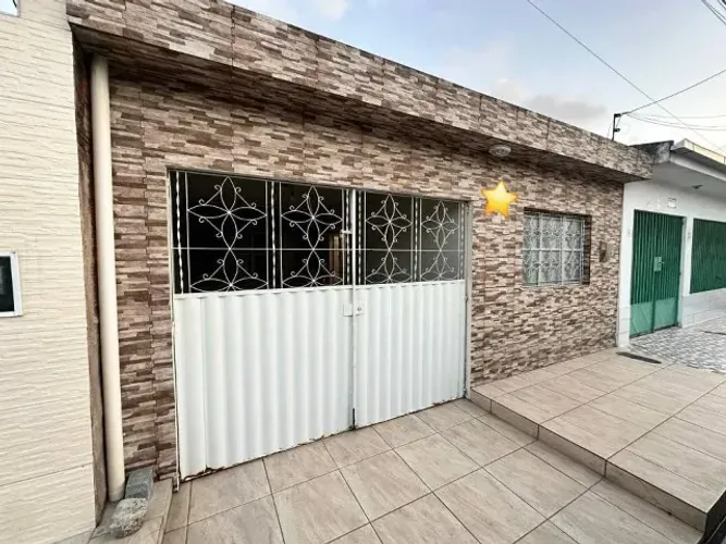 Casa No Itapoã 2 Quartos Parcelada
