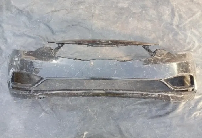 Parachoque Dianteiro Kia Cerato 2014/2016 Preto com detalhe