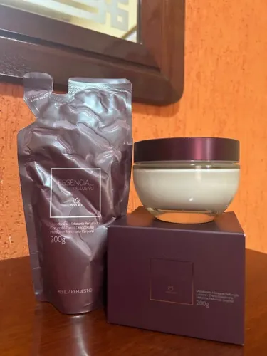Creme Hidratante Essencial Exclusivo Natura 200g