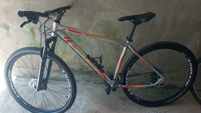 Bicicleta Bike Aro 29 configuração Top Profissional