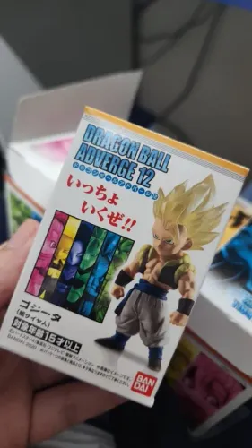 Miniatura Dragon Ball Adverge Bandai Golden Gogeta Ssj