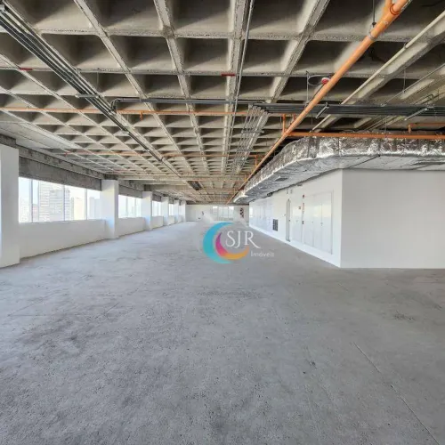 Conjunto para alugar, 555 m² - Parque Industrial Tomas Edson - São Paulo/SP