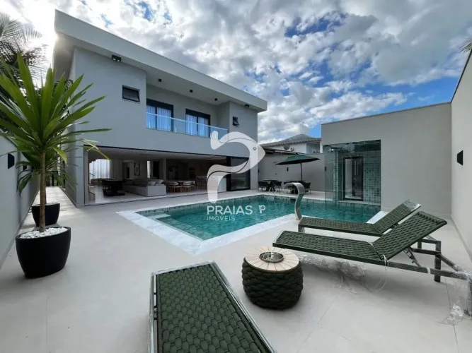 Casa em condomínio, 6 dormitórios, mobiliada à venda no Jardim Acapulco, Guarujá
