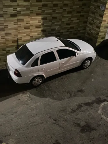 Corsa Premium 2011 ( valor 25.000 mil )