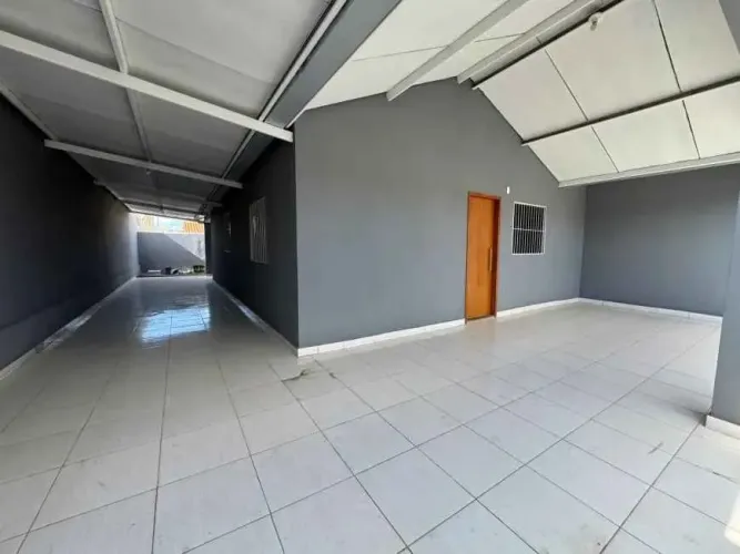 .CASA À VENDA NO BEIROL