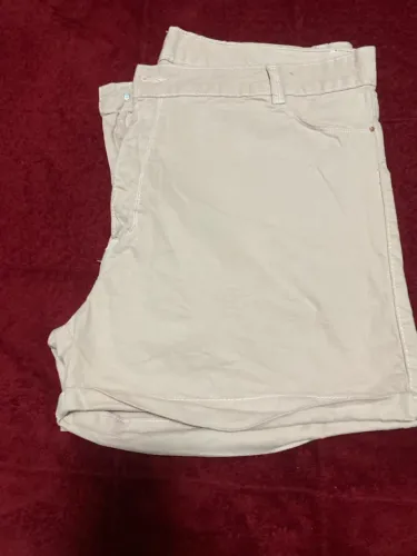 Shorts bege