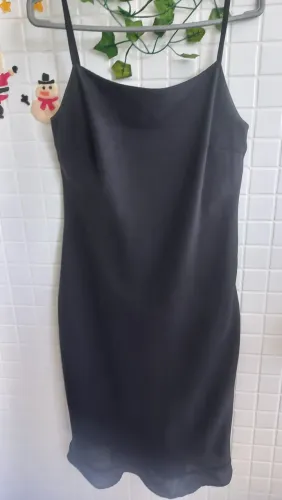 Vestido preto crepe