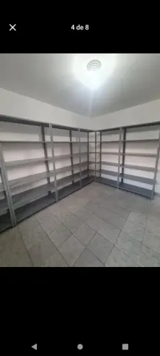ESTANTES DE AÇO