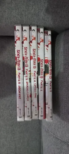 Coleções de Filmes e Shows em DvD.