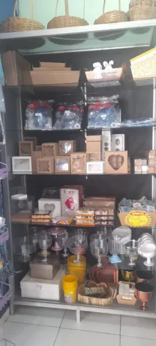 Vitrine de Vidro e Alumínio 