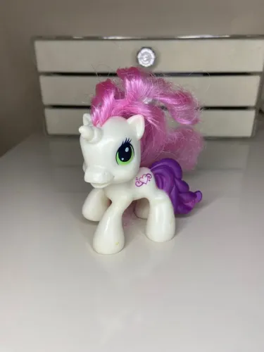 My little pony rarity Sweetie Belle unicórnio