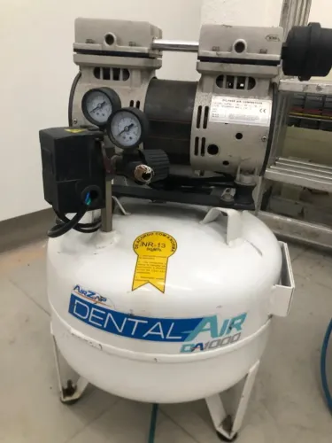 Compressor odontológico