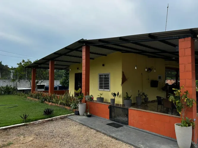 Vendo Linda Chácara KM 13 AM 070