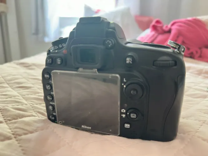 Câmera DSLR Nikon D610 full frame