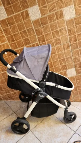 Carrinho de Bebê 
