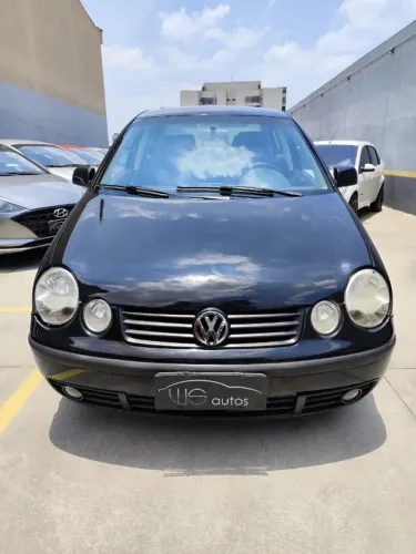 Volkswagen Polo Sedan 1.6 MI 101cv 8V 4P 2004