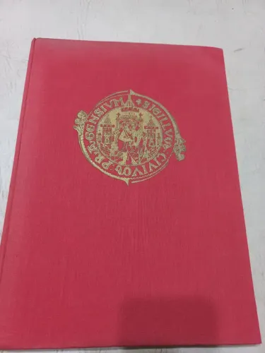 Livro antigo com capa dura Praga