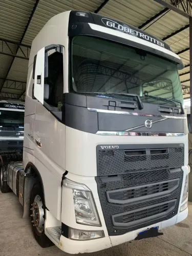 Volvo FH 540 Globetrotter XL - Cabine Estendida - 6X4  2020 / 2021 