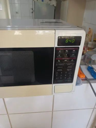 Microondas LG 30 litros usado funcionando perfeitamente