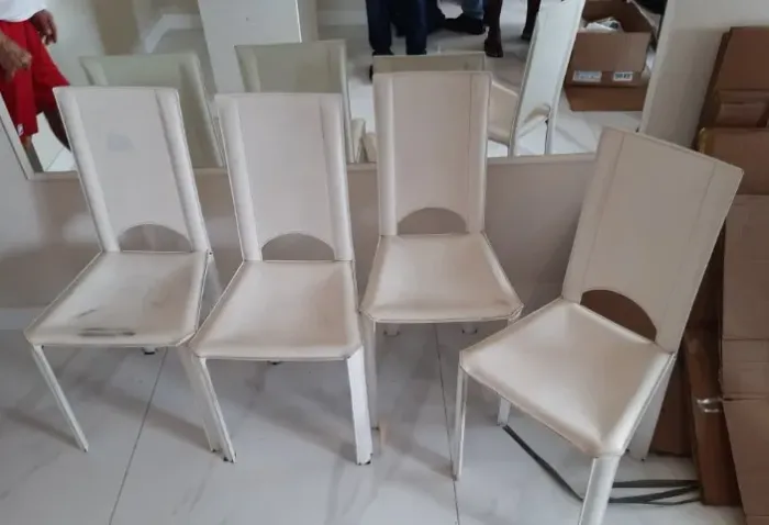 Cadeira Chat Slim Couro Tok Stok Original