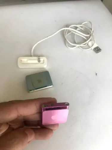 2 iPod Shuffle raridade peca de. colecionador 