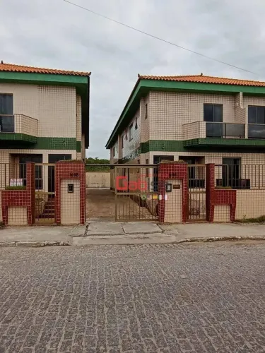 Apartamento com 2 dormitórios à venda, 72 m² por R$ 450.000,00 - Miguel Couto - Cabo Frio/