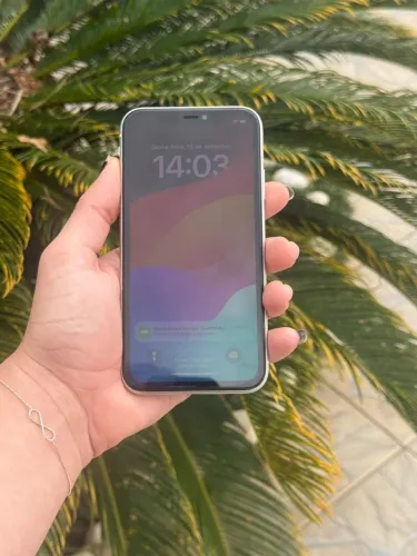 iPhone 11 Impecável