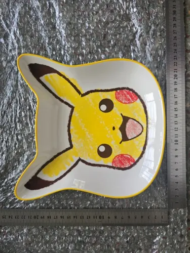 Prato pokemon formato pikachu - modelo 1 - produto oficial chines