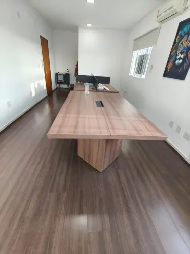 Mesa de Escritório com 6 lugares 