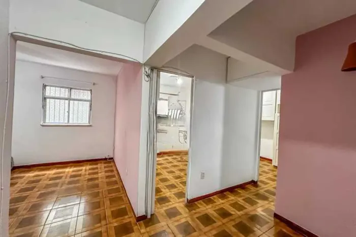 Apartamento : / Residencial / Glória