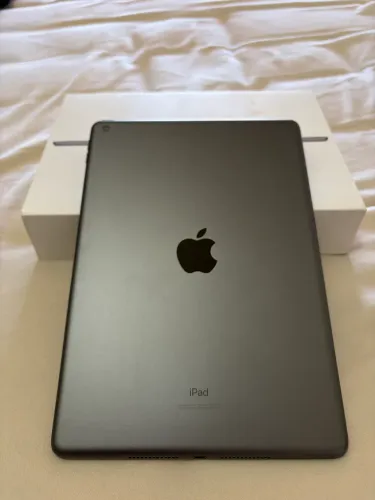 iPad 8 - 128gb