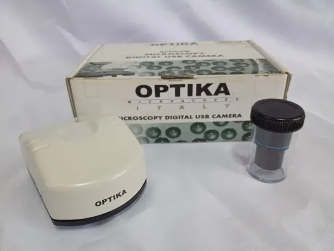 Câmera Para Microscópio Optika 4083.12  Funcionando