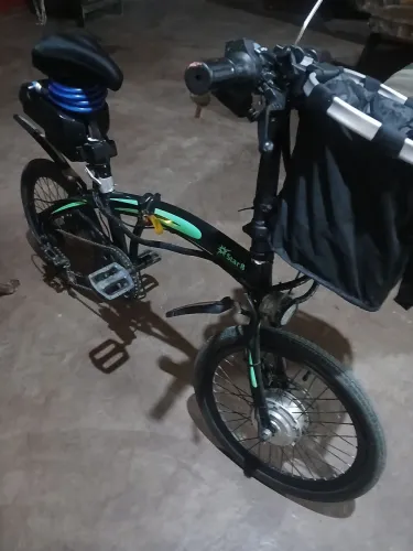 Bicicleta elétrica dobrável