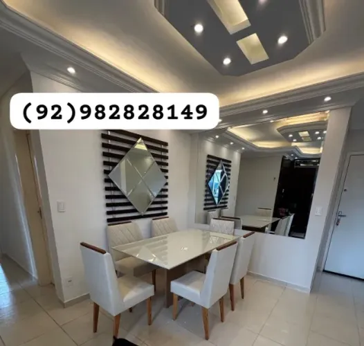 MESA DE 6 LUGARES COM TAMPO DE VIDRO