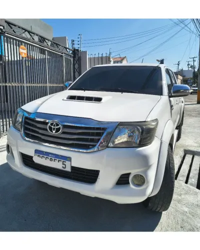 Toyota Hilux CD SRV D4-d 4X4 3.0 TDI Diesel AUT 2013