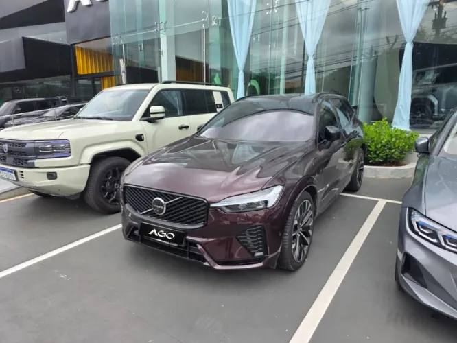 Volvo XC-60 T-8 Ultra Dark 2.0 AWD (híbrido) 2026