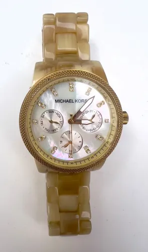 Relógio Mk Feminino Dourado pulseira Madrepérola