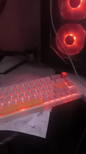 TECLADO MECÂNICO PREMIUM EPOMAKER TH66 (LAYOUT 65%) bluetooth.