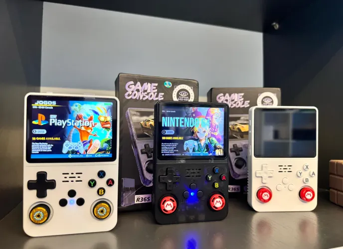 Console portátil R34S super nintendo