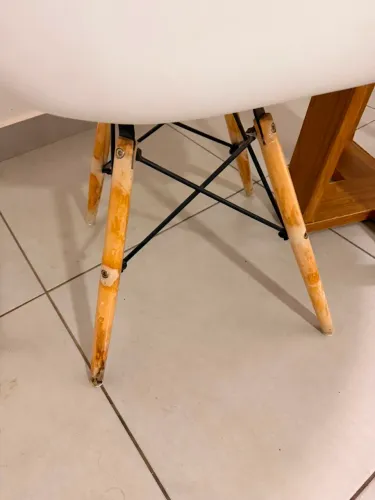 Par de cadeiras em plástico - boa qualidade 