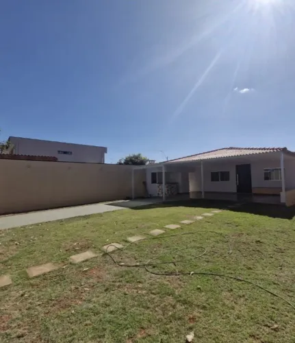 Ótima casa na 26 de Setembro, localizada na rua 2 no Residencial Flor de Cerejeira 